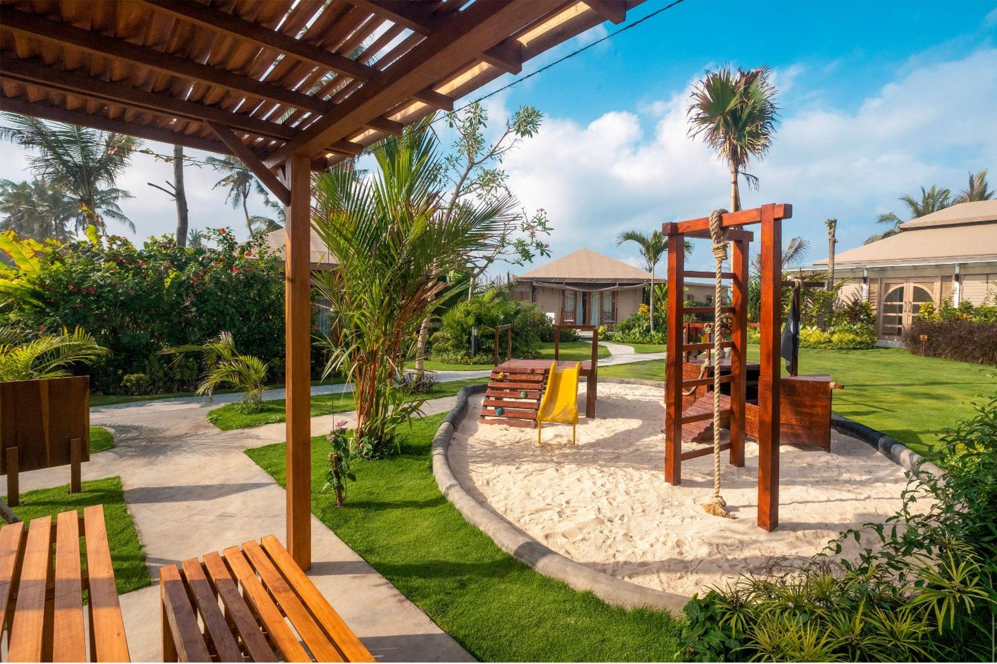 Bali Beach Glamping Tabanan  Luaran gambar